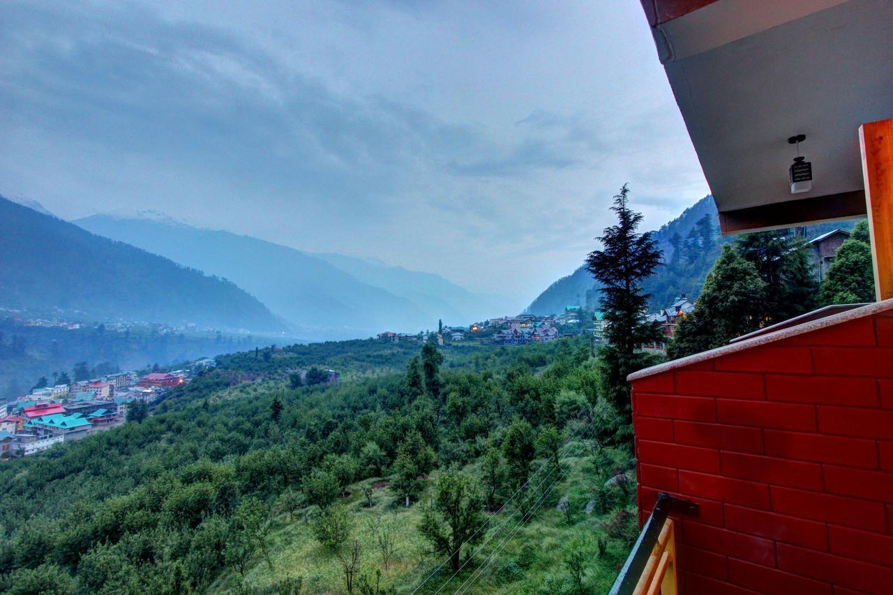 Holiday Bnb Manali Esterno foto