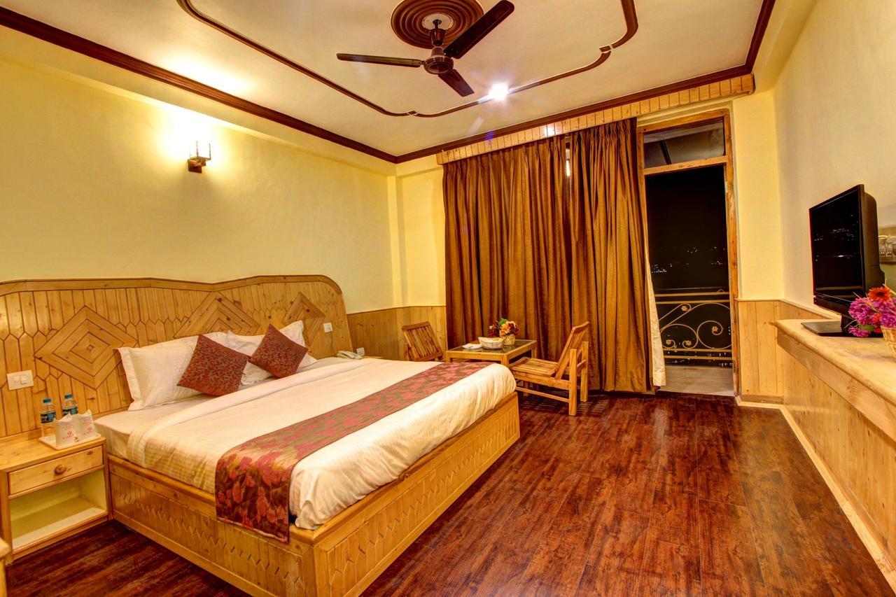 Holiday Bnb Manali Esterno foto